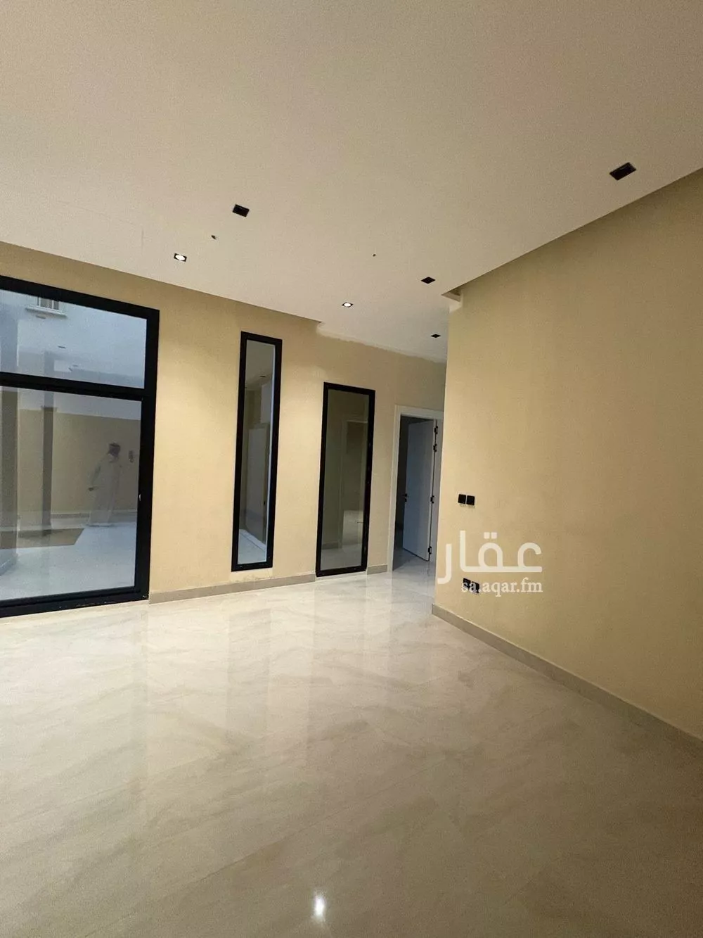 9 bedroom villa in Al Yaqout 25