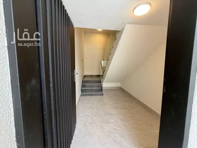4 bedroom apartment in Al Yarmouk, Riyadh 8