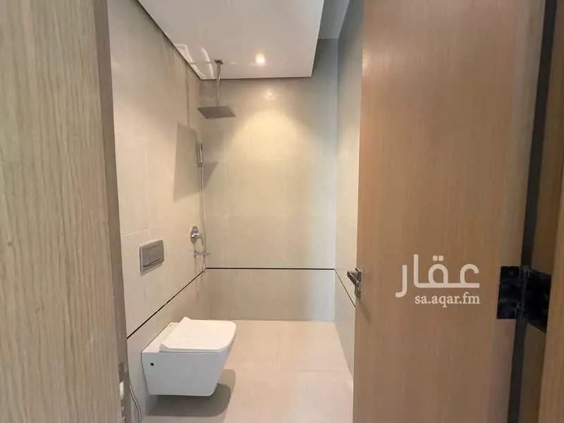 4 bedroom apartment in Al Yarmouk, Riyadh 17