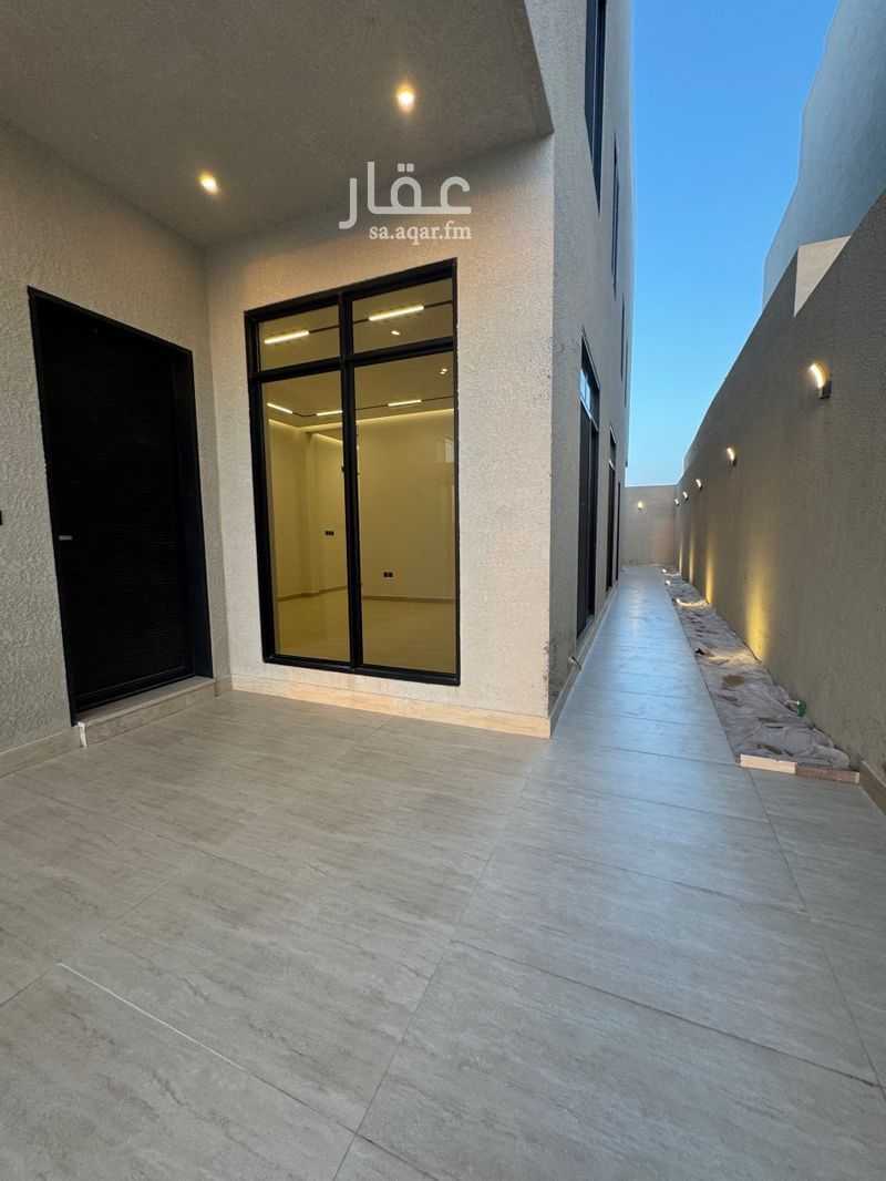 4 bedroom villa in Ash Sharq, Riyadh 6