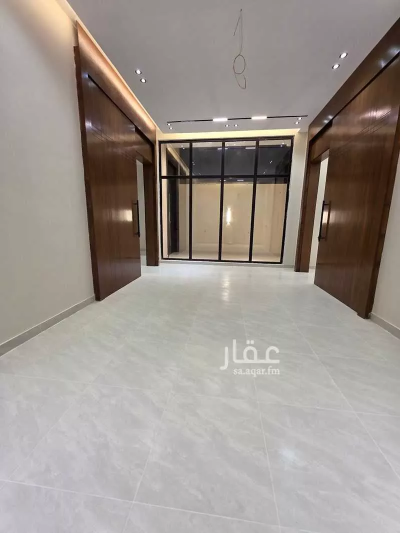 9 bedroom villa in Al Rahmaniyyah 3