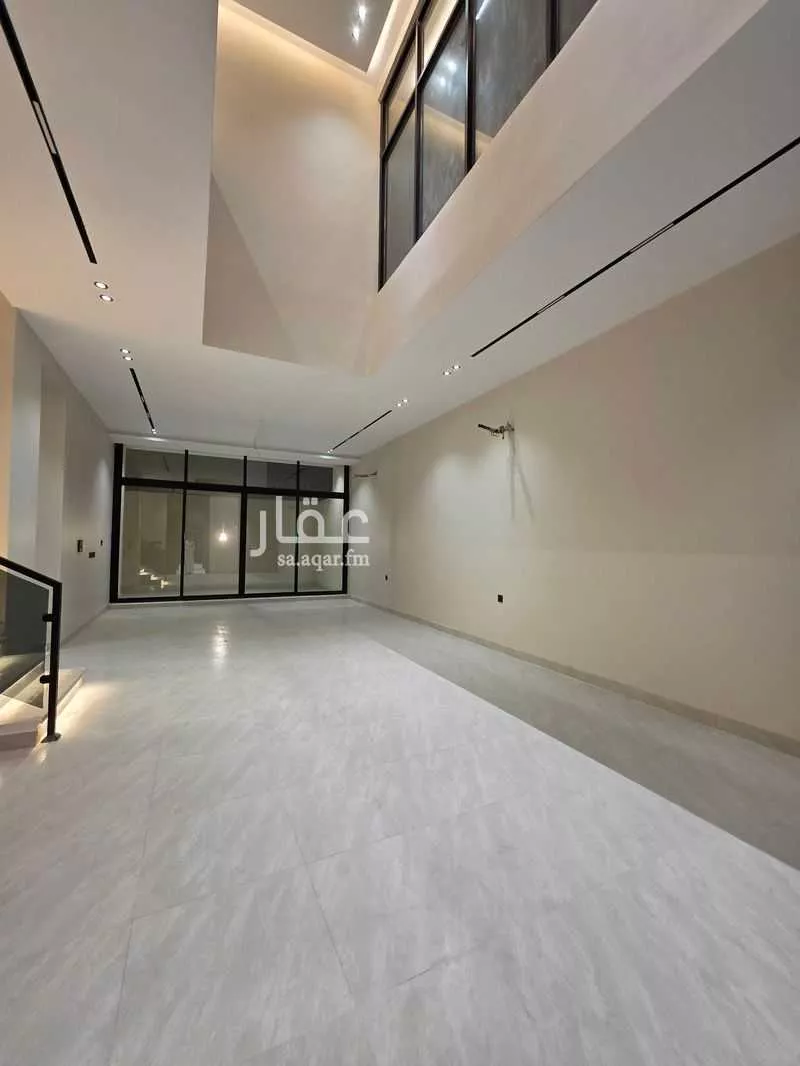 9 bedroom villa in Al Rahmaniyyah 5