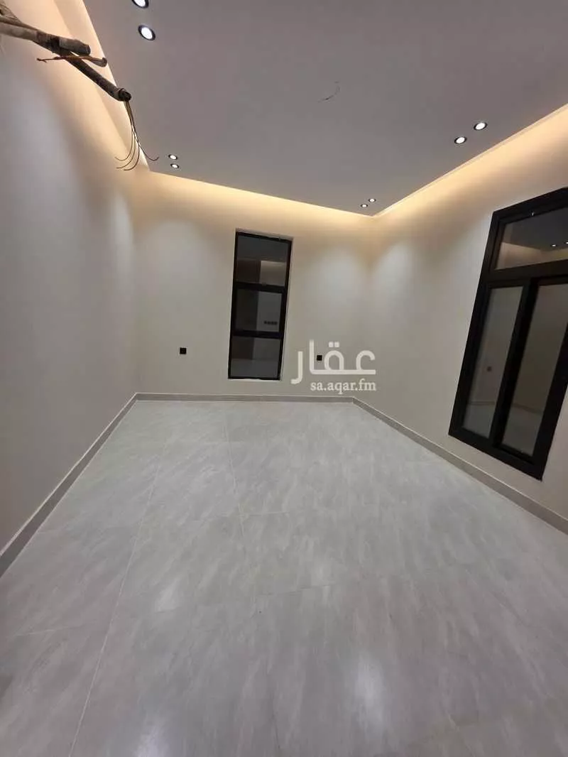 9 bedroom villa in Al Rahmaniyyah 10