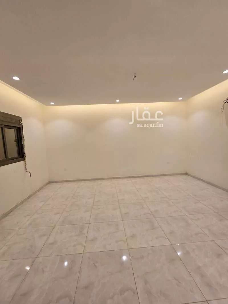 6 bedroom villa in Al Falah 2