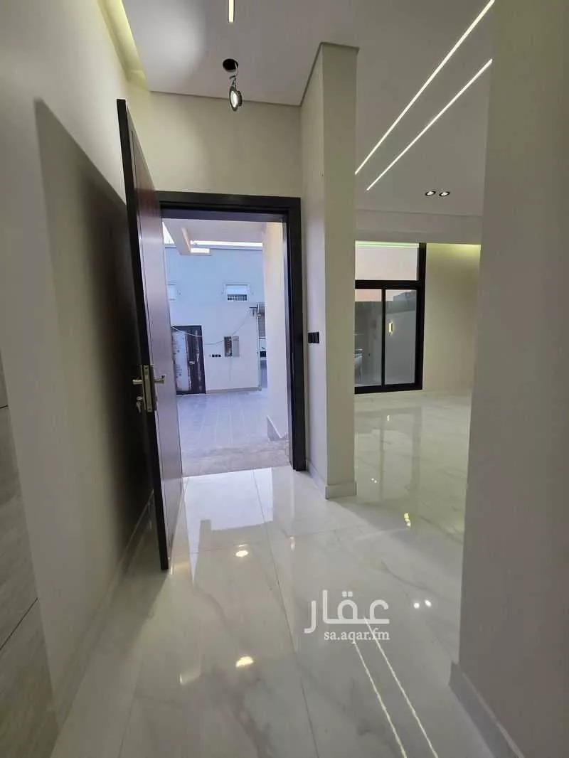 6 bedroom villa in As Salhiyah 12