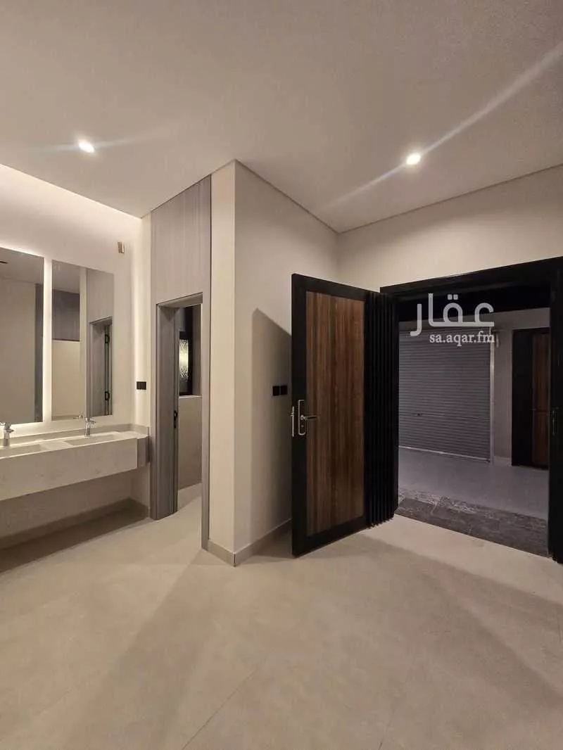 فيلا 8 غرف في الفلاح 12