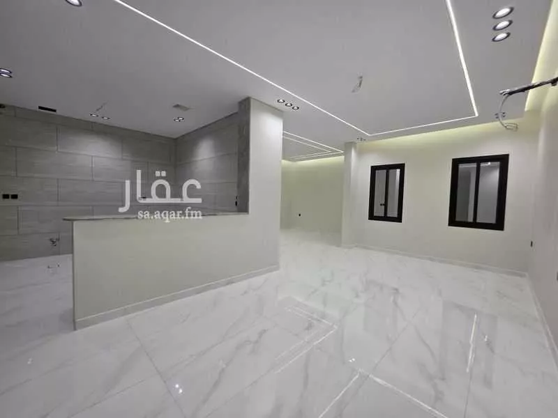 فيلا 6 غرف في الصالحية 12