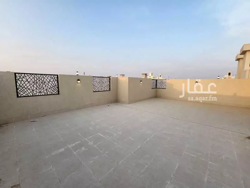 فيلا 15 غرف في الصالحية 10