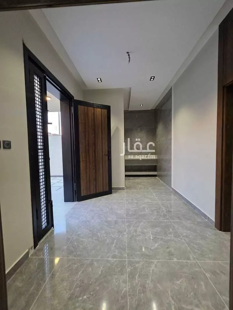 15 bedroom villa in Al Hamdaniyah 12