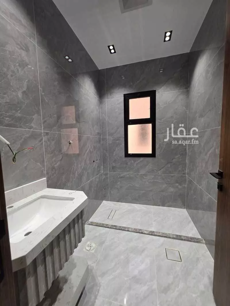 15 bedroom villa in Al Hamdaniyah 17