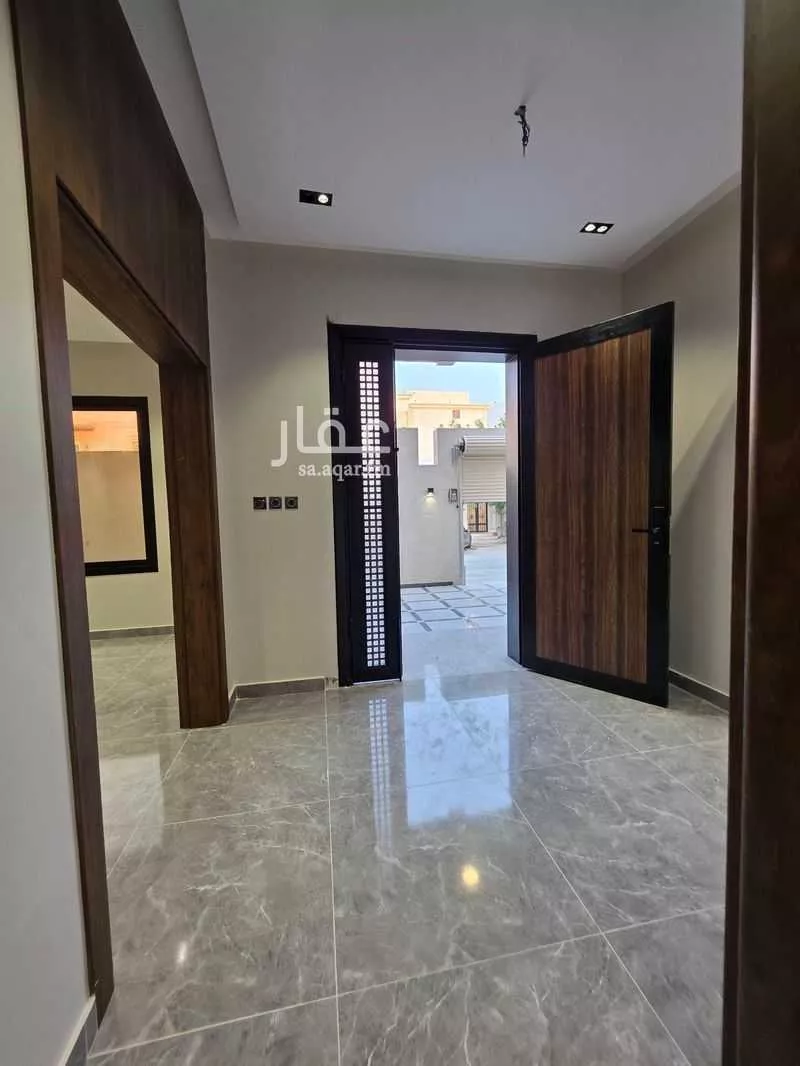 15 bedroom villa in Al Hamdaniyah 10