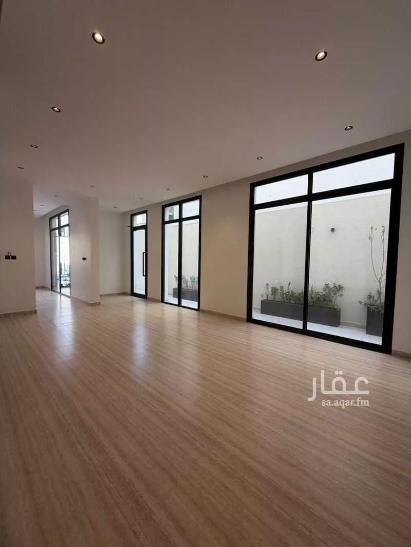 3 bedroom villa in Al Safa, Riyadh 6
