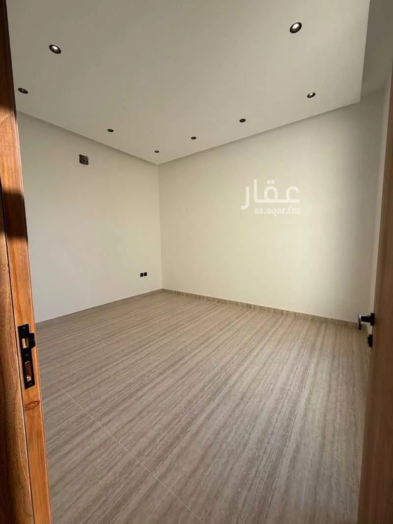 3 bedroom villa in Al Safa, Riyadh 18