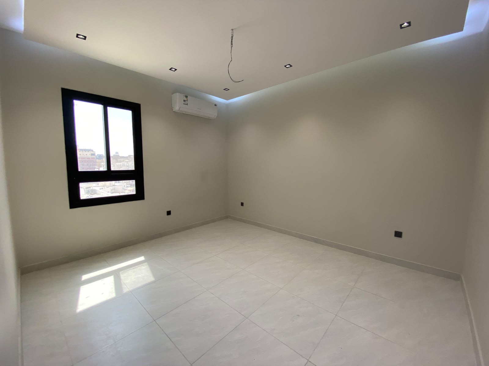 3 bedroom apartment in Al Nuzhah, Jeddah 9