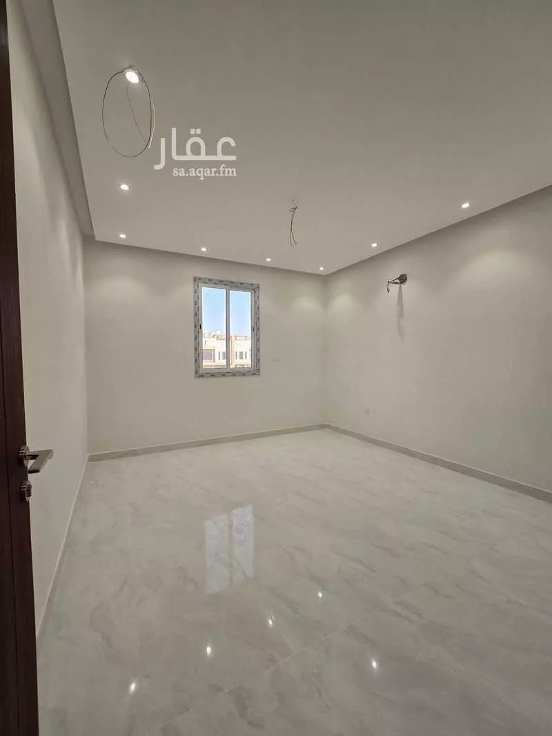 8 bedroom villa in Jeddah 3