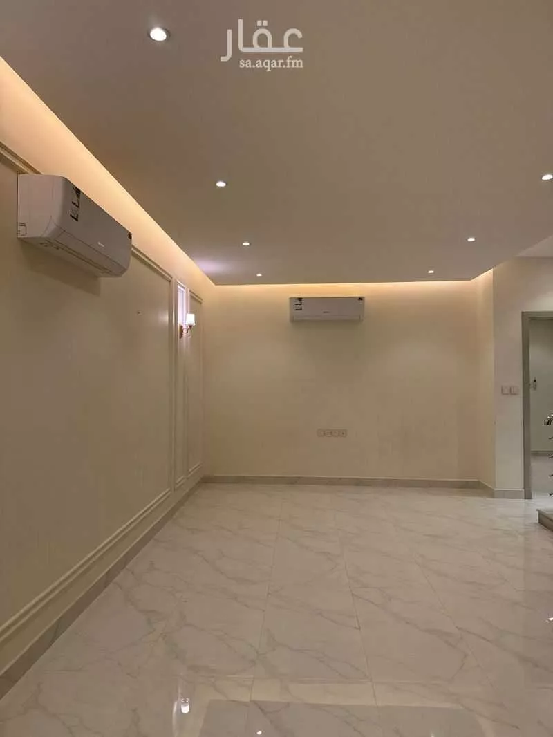 7 bedroom villa in Al Uraija Al Wusta, Riyadh 11