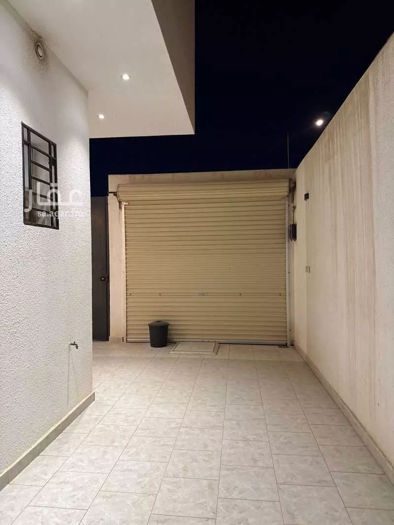 7 bedroom villa in Al Uraija Al Wusta, Riyadh 15