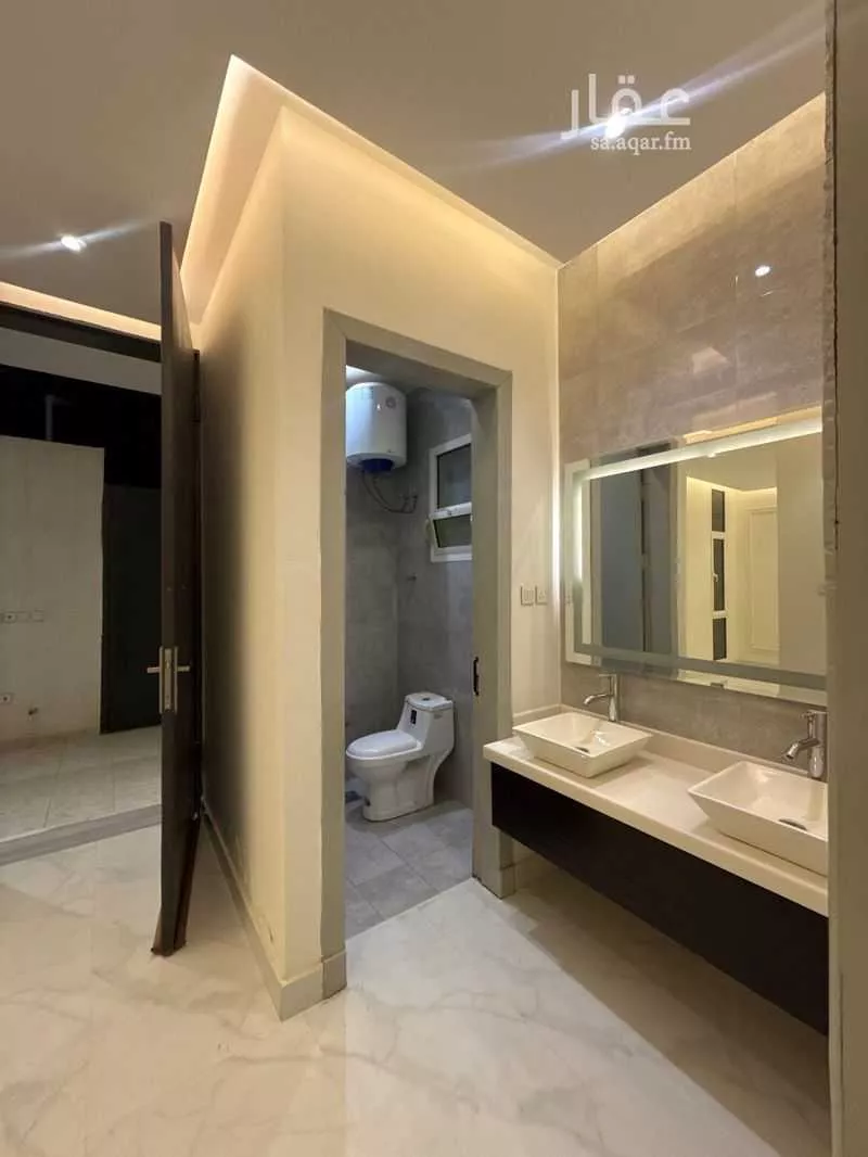 7 bedroom villa in Al Uraija Al Wusta, Riyadh 14