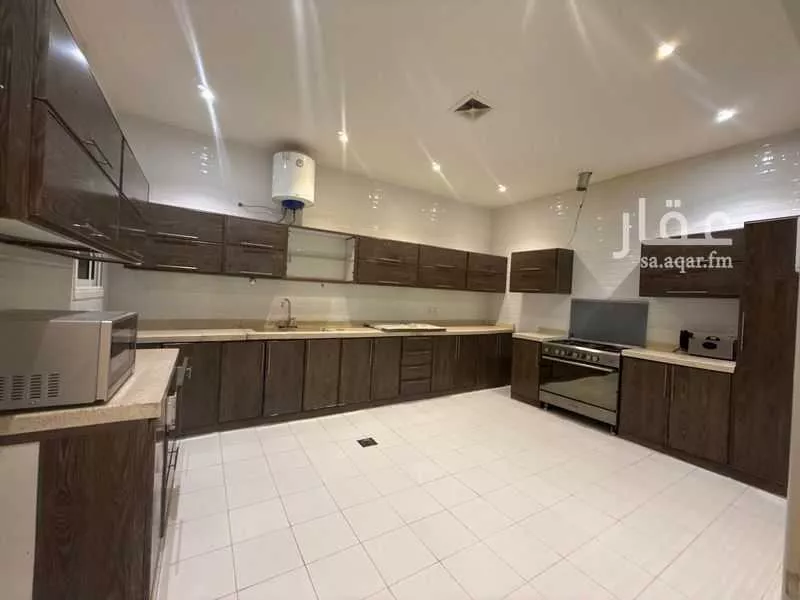 7 bedroom villa in Al Uraija Al Wusta, Riyadh 9