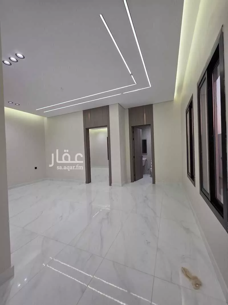 8 bedroom villa in As Salhiyah 14