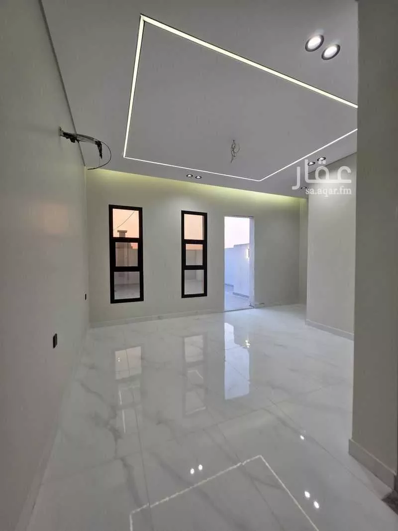 8 bedroom villa in As Salhiyah 18