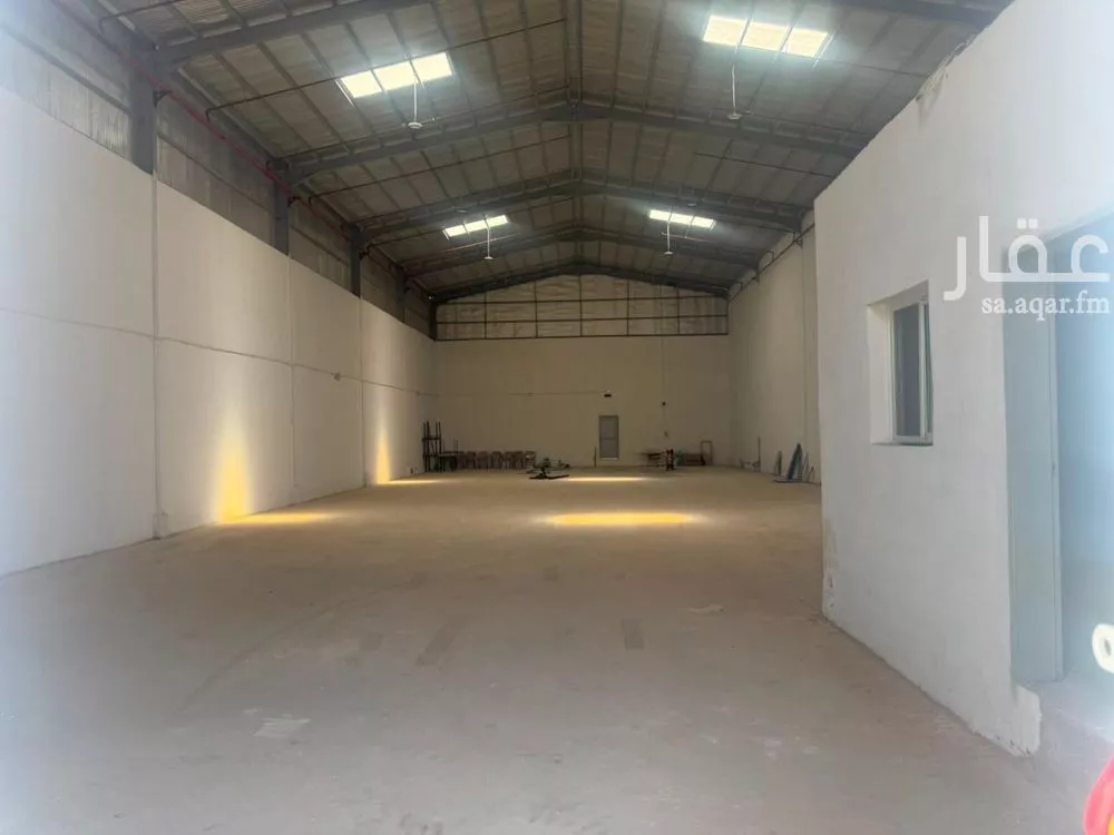 warehouse in Al Sulay, Riyadh 8