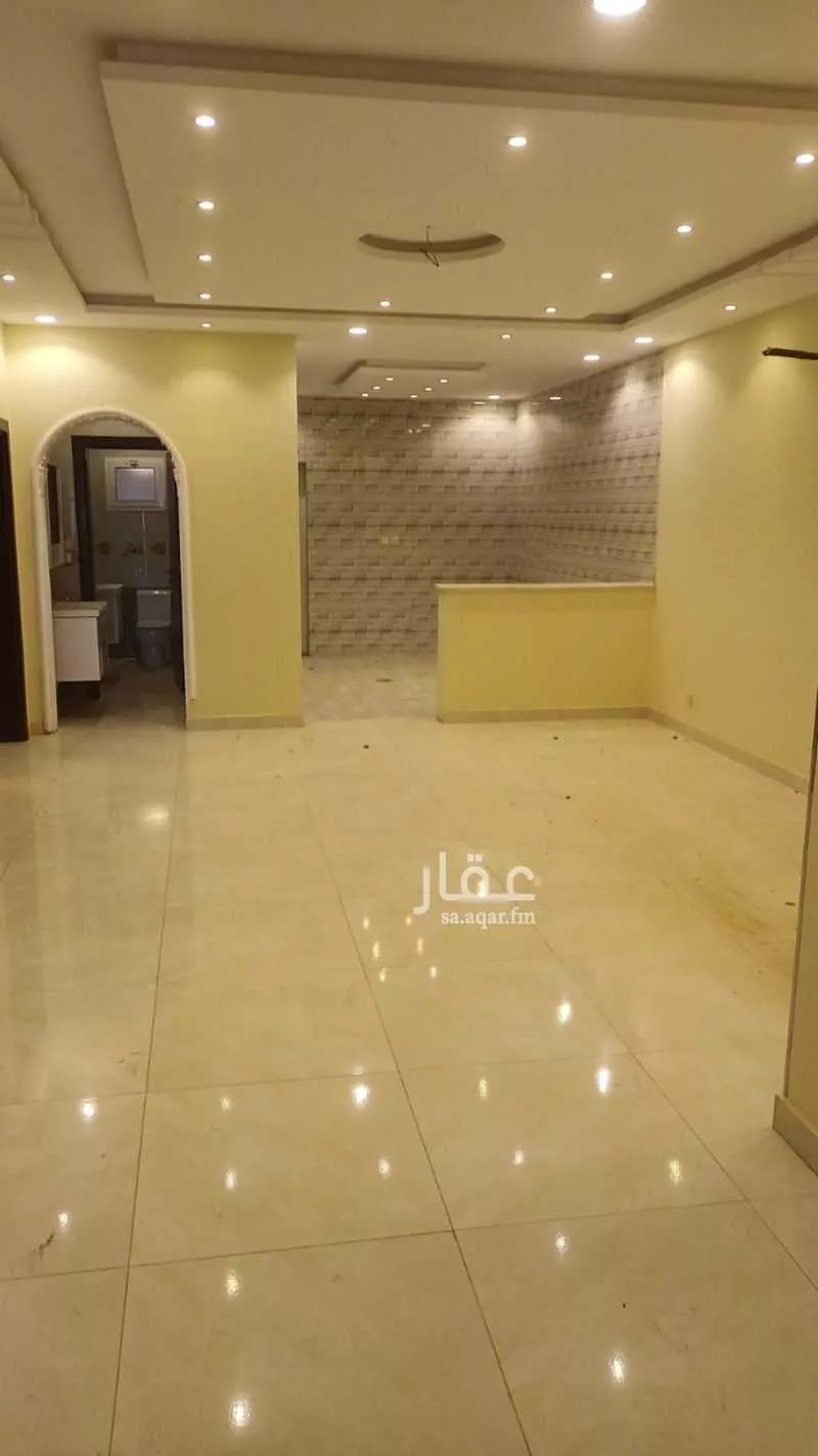 7 bedroom villa in Jeddah 4