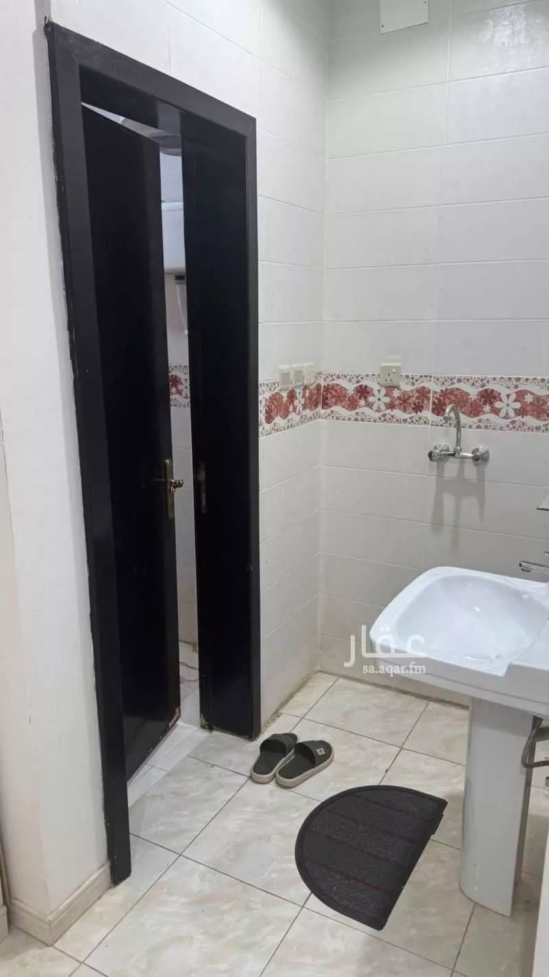 4 bedroom apartment in Al Shifa, Khamis Mushait 4