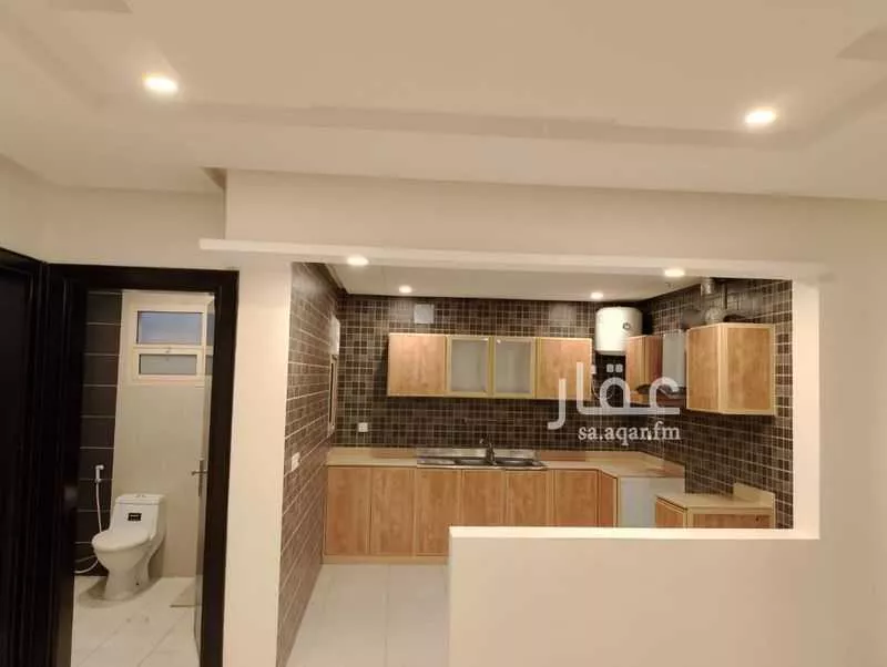 4 bedroom apartment in Al Qusur, Eastern Province 6
