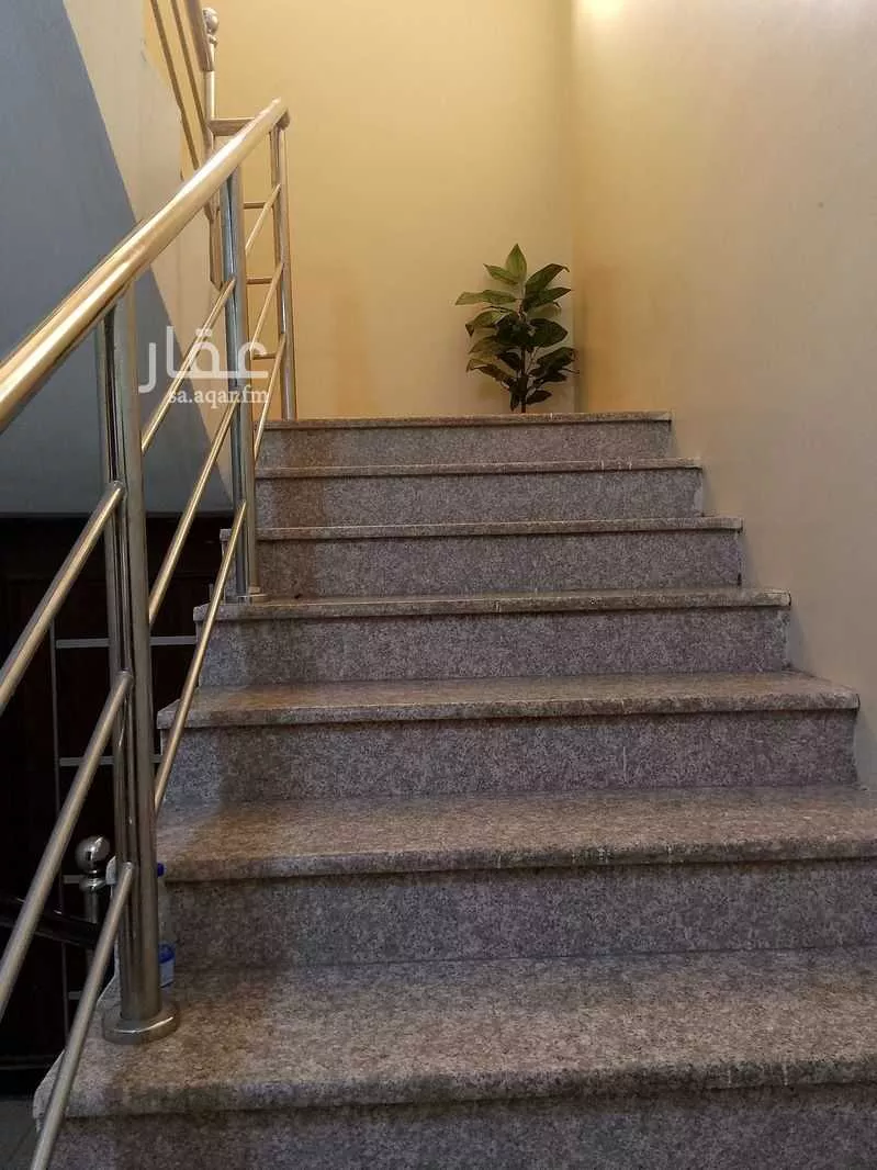 7 bedroom villa in Al Difa 14