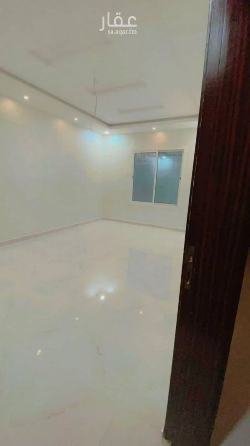 5 bedroom villa in As Salhiyah 20