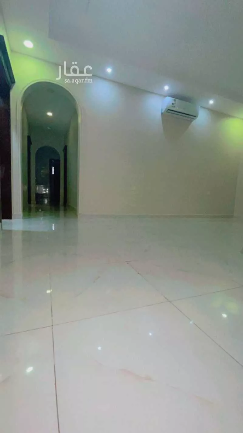 5 bedroom villa in As Salhiyah 7