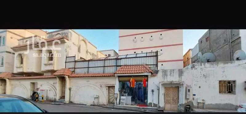 7 bedroom villa in Al Rabwa 2