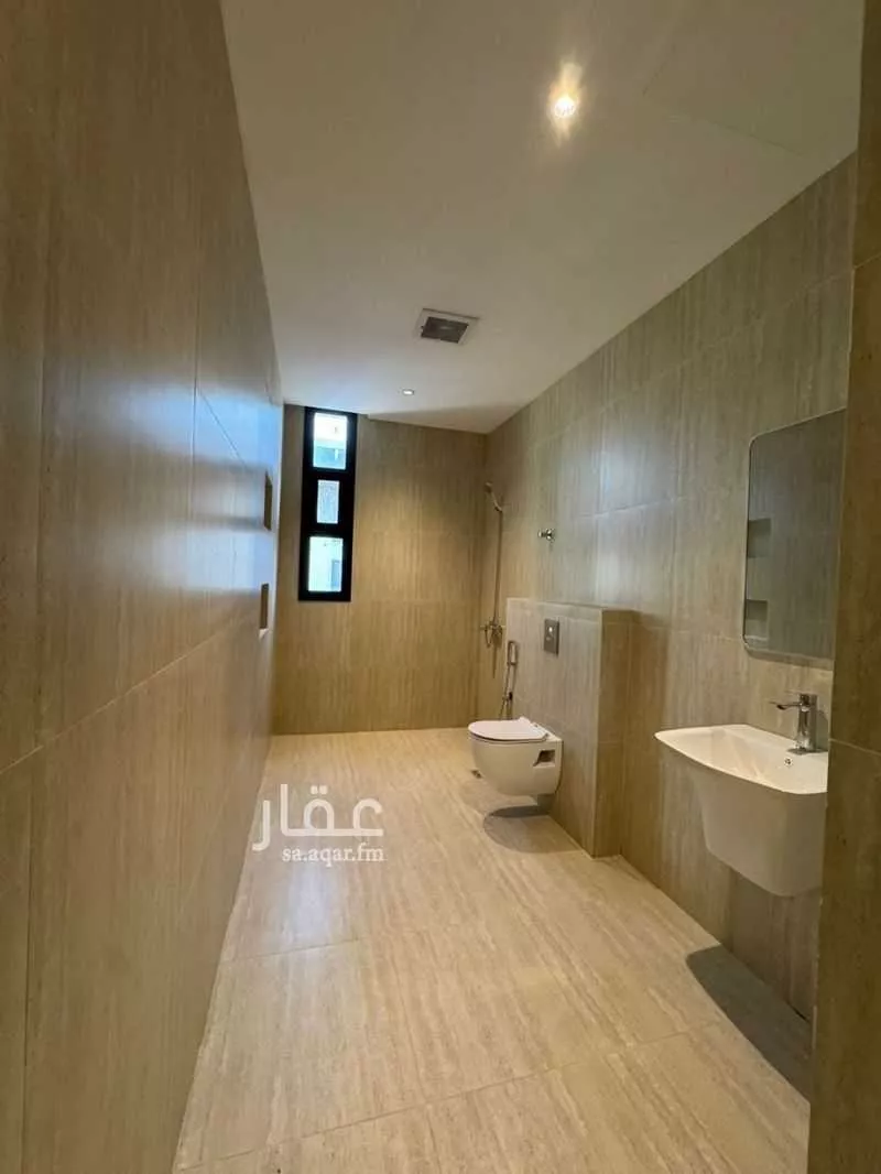 شقة 6 غرف في العارض 4