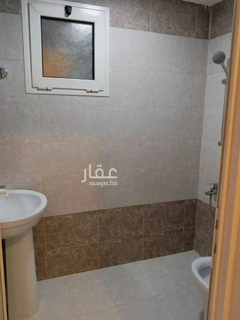 شقة 2 غرف في مدينة العمال 9