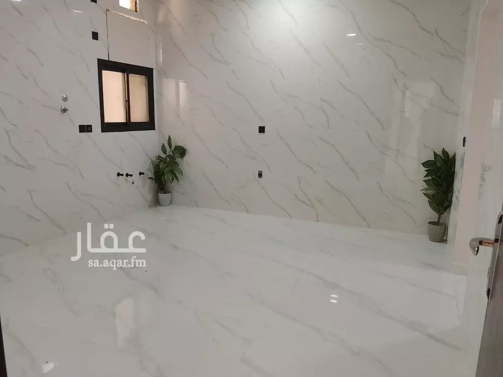3 bedroom apartment in Badr, Eastern Province 11