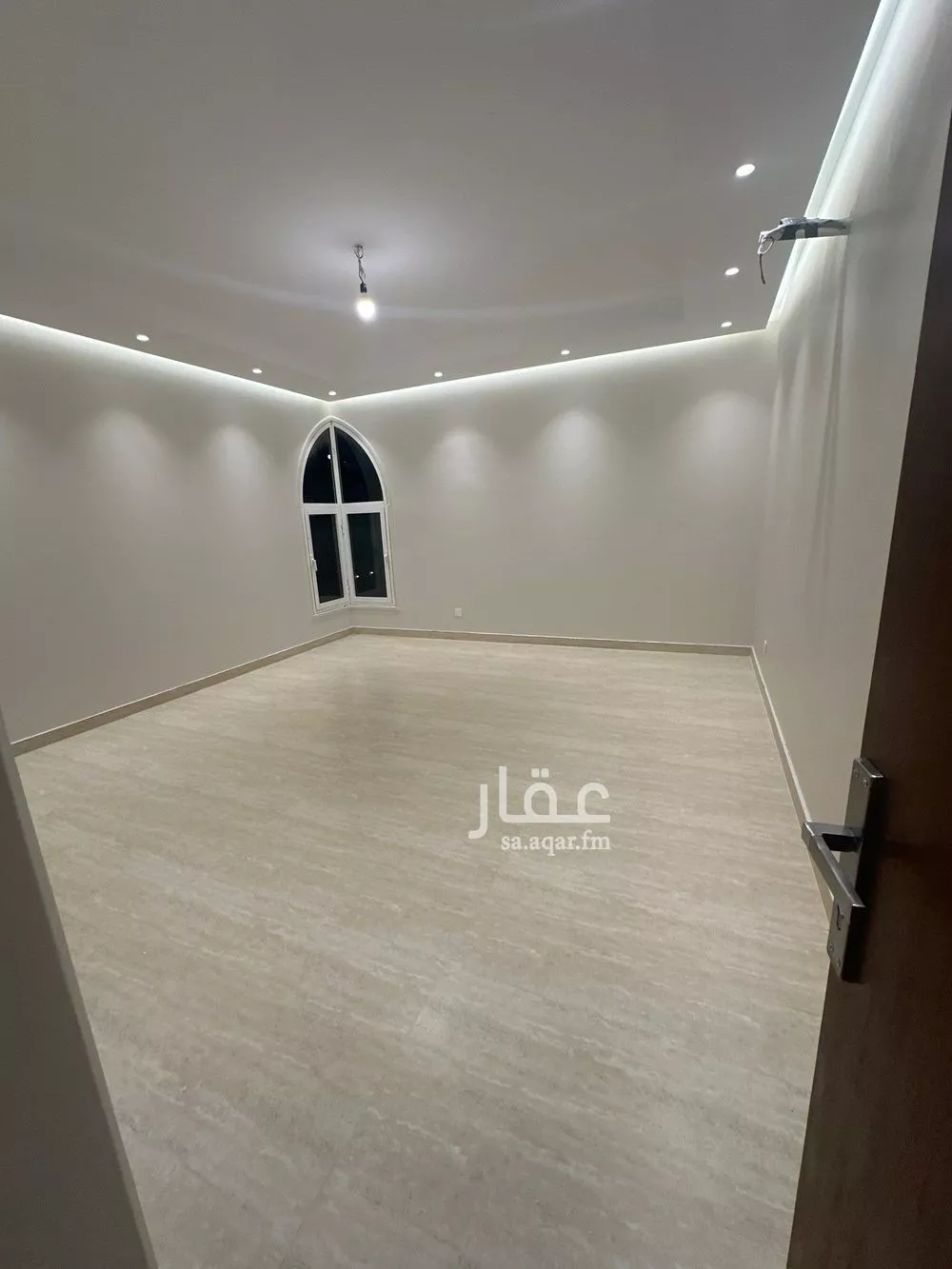 6 bedroom floor in Al Murjan 6