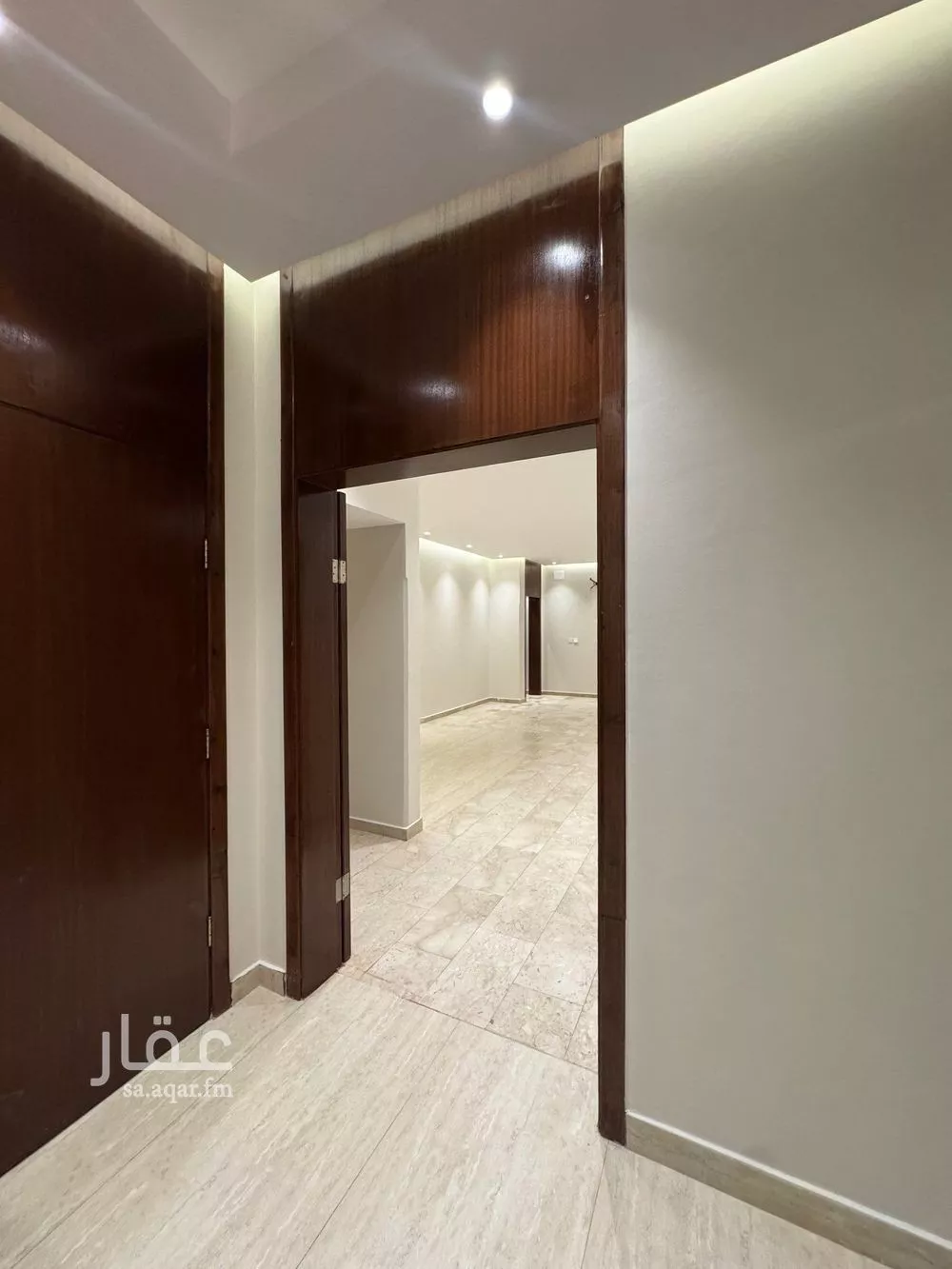 5 bedroom floor in Al Murjan 11