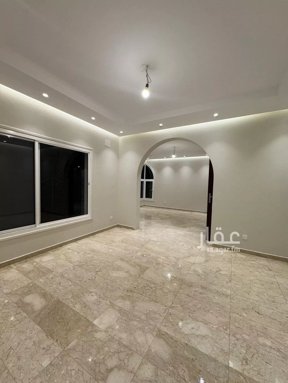 5 bedroom floor in Al Murjan 13