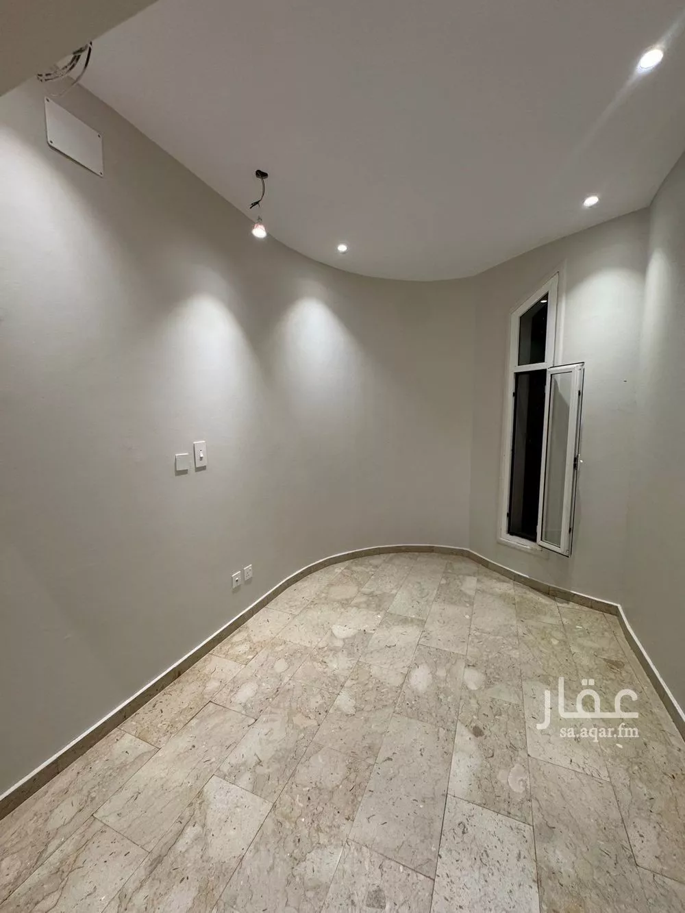 5 bedroom floor in Al Murjan 3