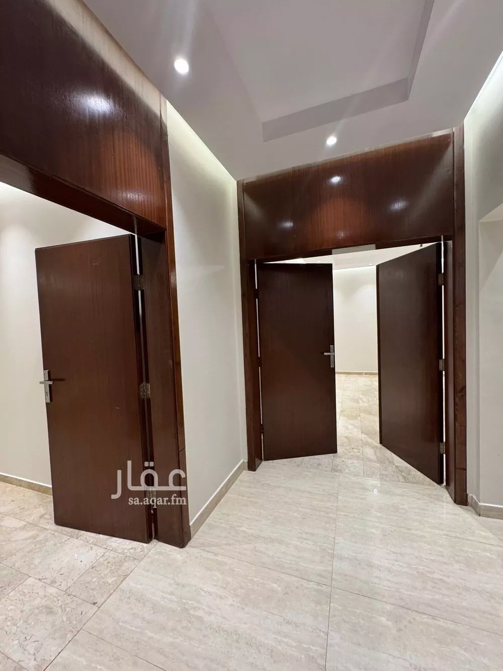 5 bedroom floor in Al Murjan 22