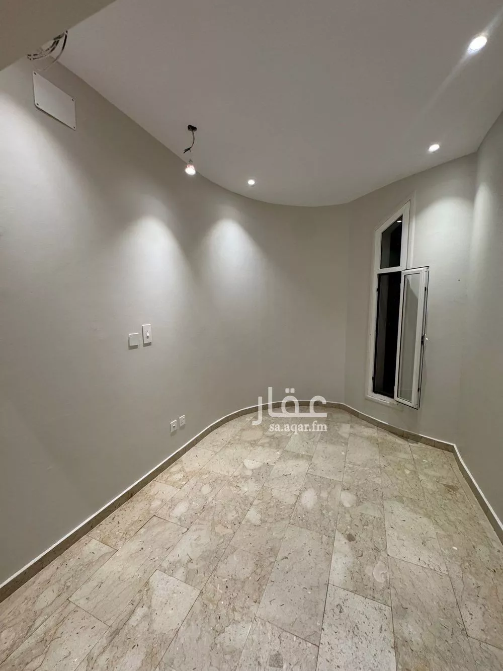 5 bedroom floor in Al Murjan 24
