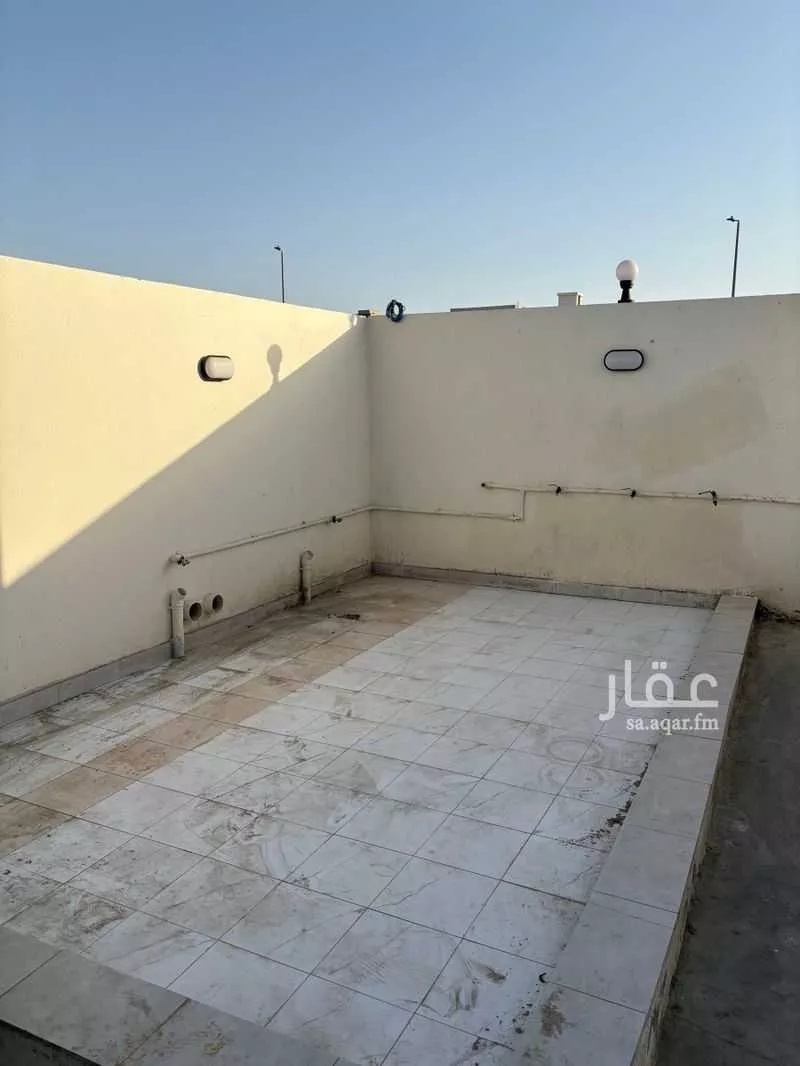 15 bedroom floor in Al Amwaj 7
