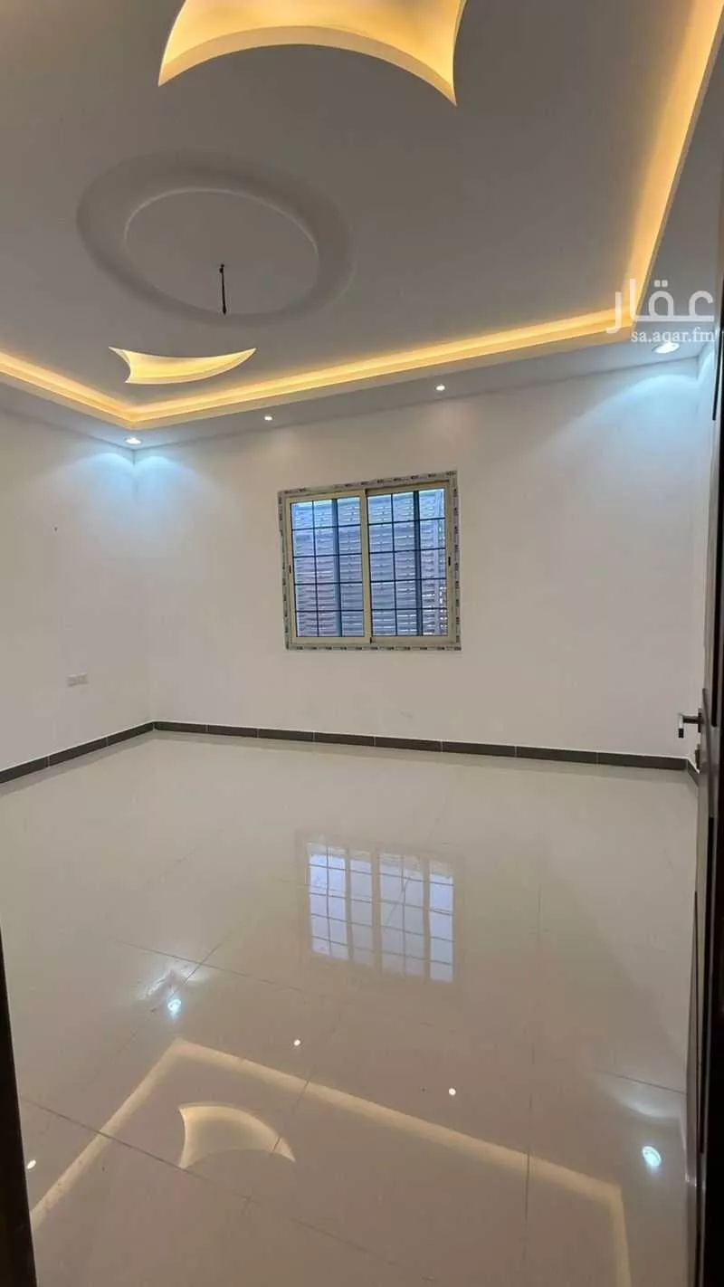 3 bedroom floor in Al Sawari 6