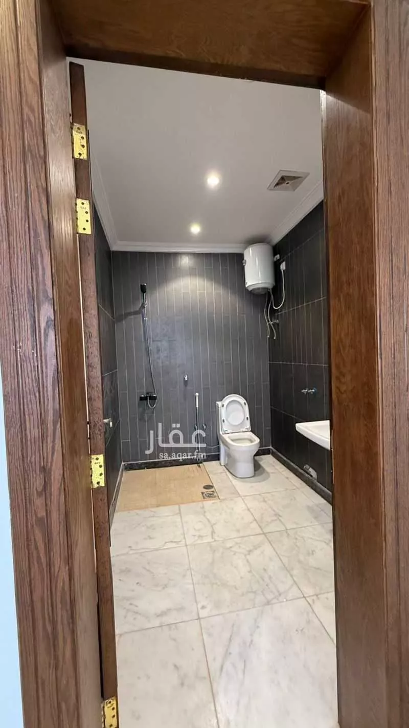 3 bedroom floor in Al Sawari 8