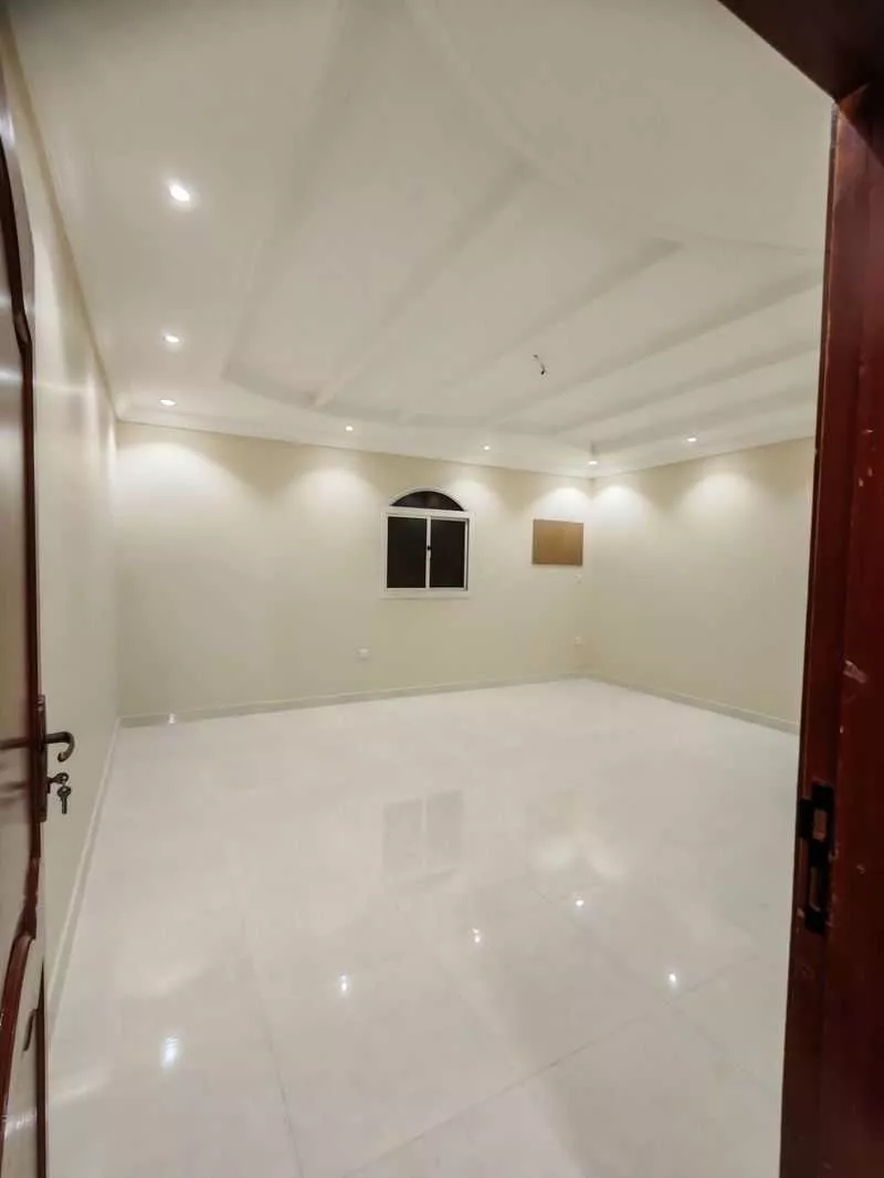 2 bedroom apartment in Al Ajawid, Jeddah 5