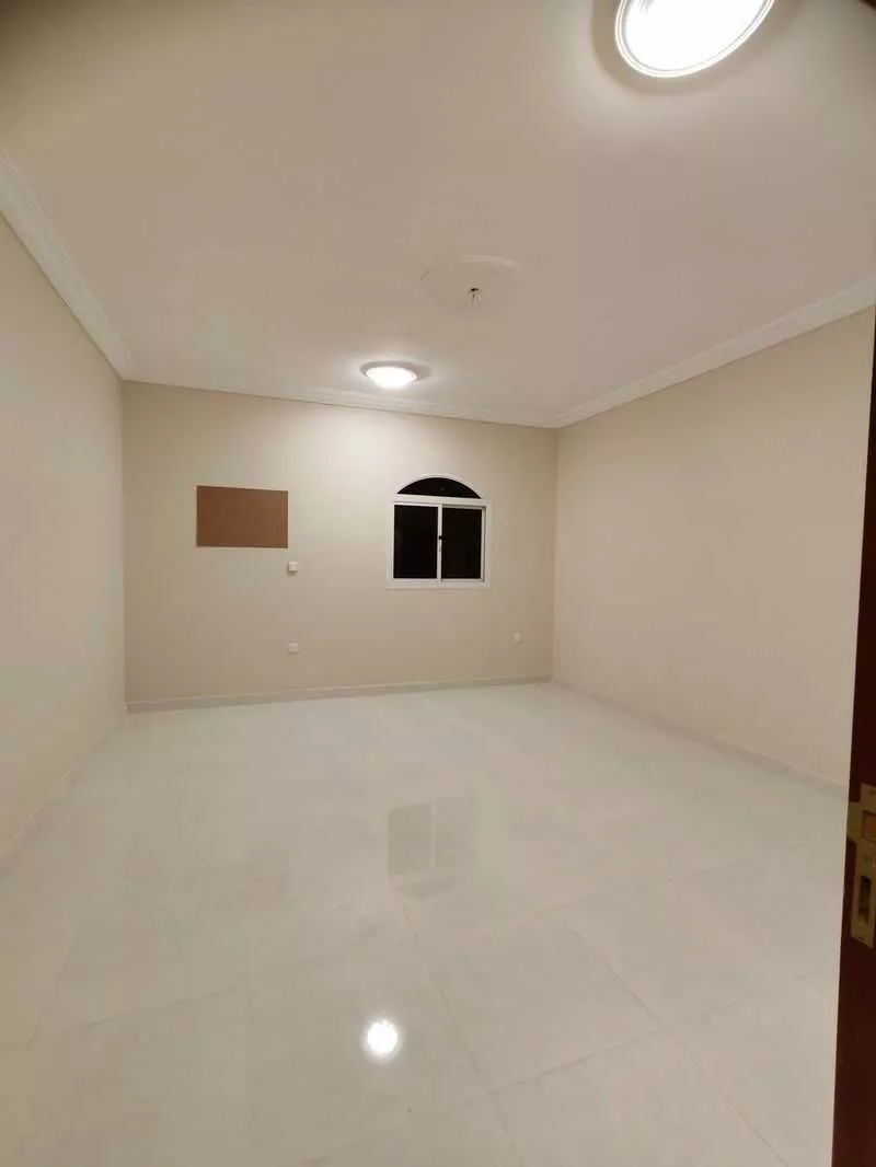 2 bedroom apartment in Al Ajawid, Jeddah 8