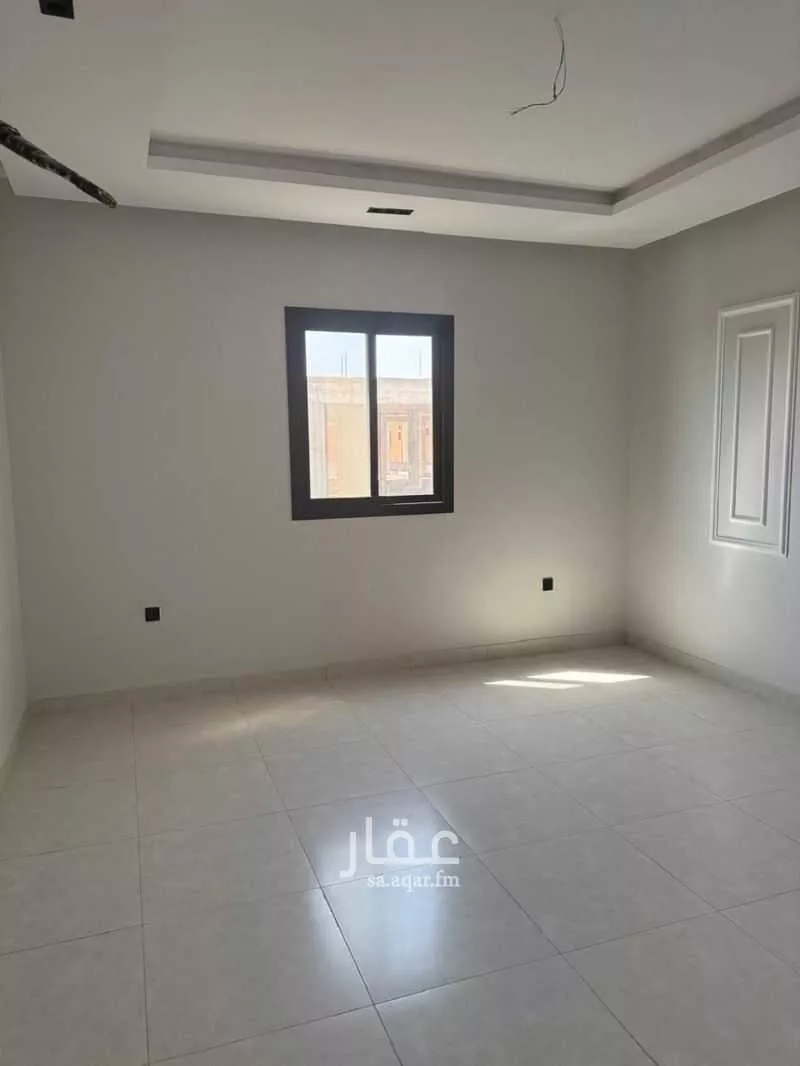 4 bedroom floor in Um Hableen 8