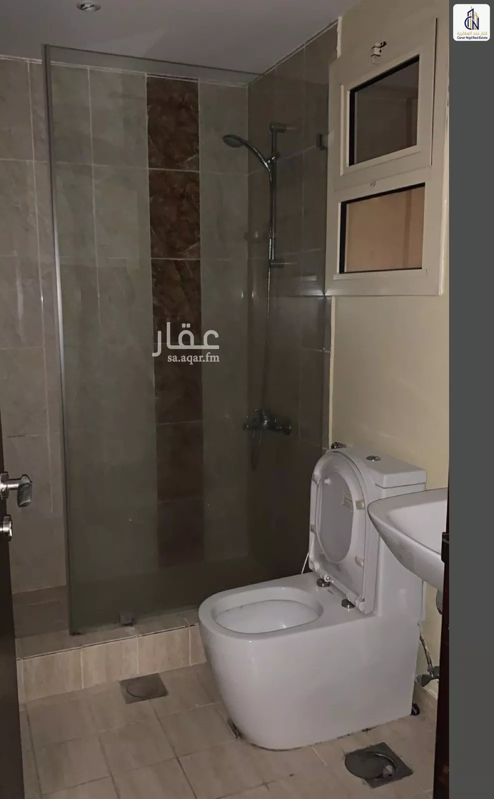 5 bedroom apartment in Al Hamra 12