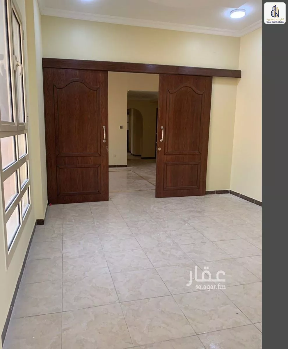 5 bedroom apartment in Al Hamra 5